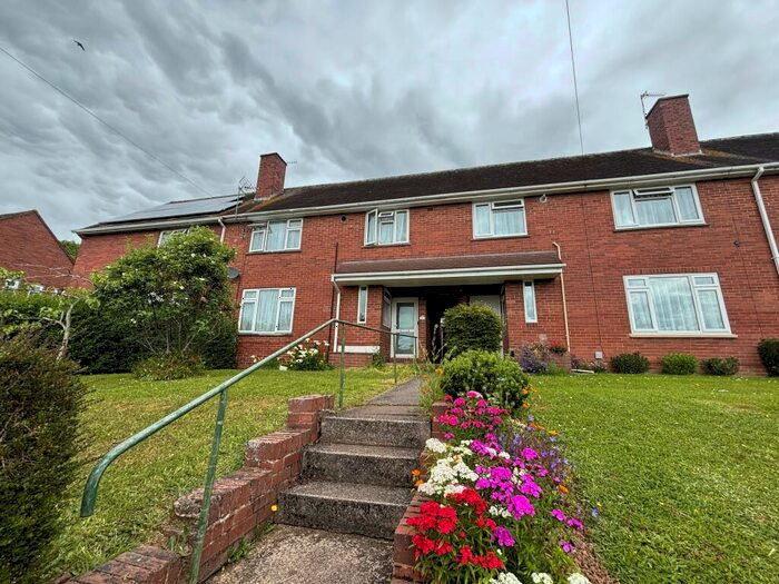 1 Bedroom House To Rent In Mincinglake Road, Stoke HIll, EX4