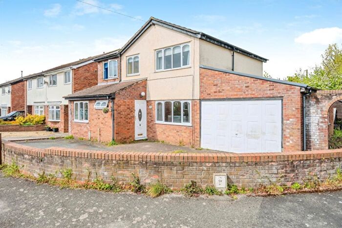 6 Bedroom Detached House For Sale In Plover Crescent, Caldicot, NP26