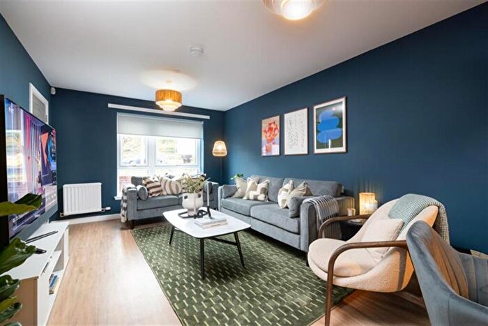 3 Bedroom Terraced House To Rent In Casa At Vista Park, Glasgow, G33