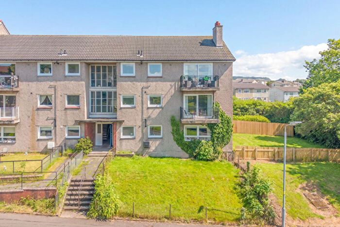 2 Bedroom Flat For Sale In Valeview Terrace, Dumbarton, G82