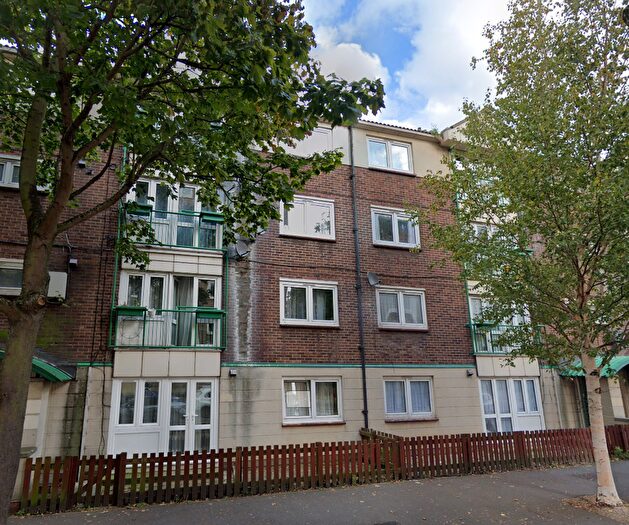 1 Bedroom Flat To Rent In Woodman Street, London, E16