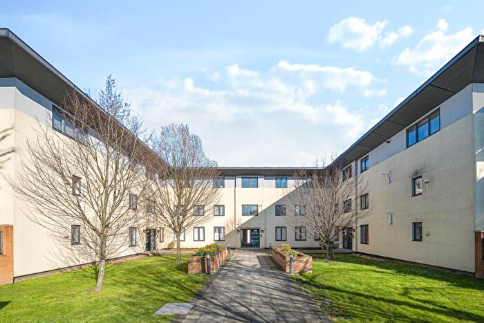 2 Bedroom Flat To Rent In Sidcup Road London, SE9