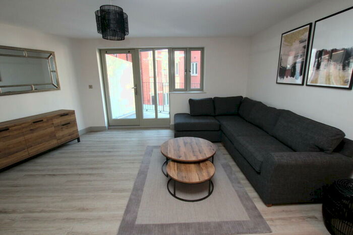 2 Bedroom Apartment To Rent In Park Edge, Barrack Lane, NG7