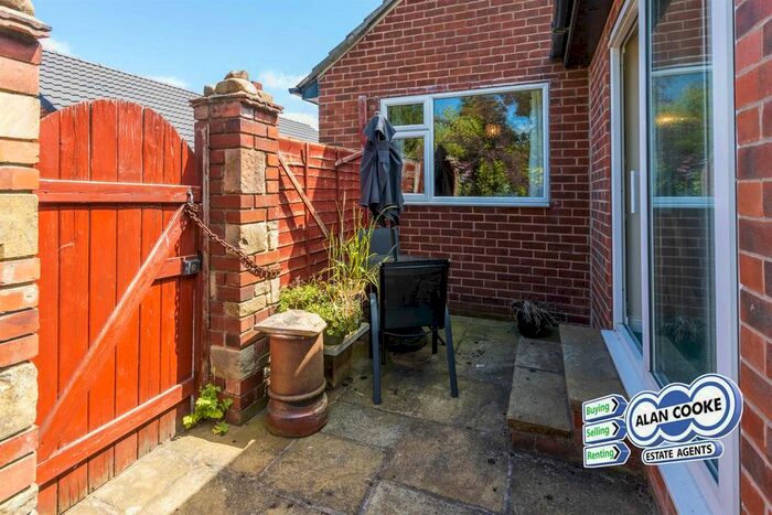 2 Bedroom Detached Bungalow For Sale In Primley Park Grove, Alwoodley, Leeds, LS17