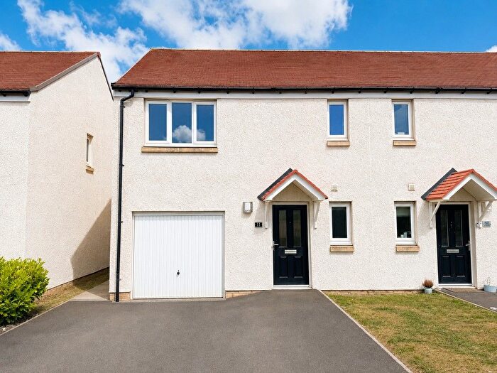 3 Bedroom Semi-Detached House To Rent In Colcoon Park, Gorebridge, EH23