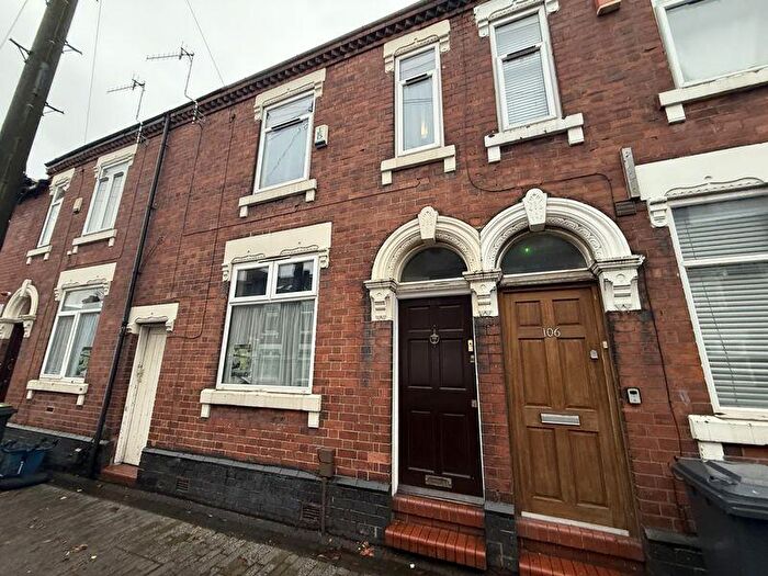 6 Bedroom Terraced House For Sale In Thornton Road, Stoke-On-Trent, ST4