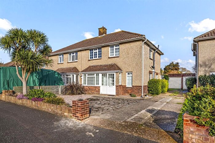 3 Bedroom Semi Detached House For Sale In Nutley Crescent, Goring-By-Sea, Worthing, BN12