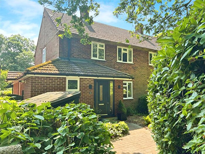 3 Bedroom Semi-Detached House For Sale In Reading Road, Burghfield Common, Reading, Berkshire, RG7