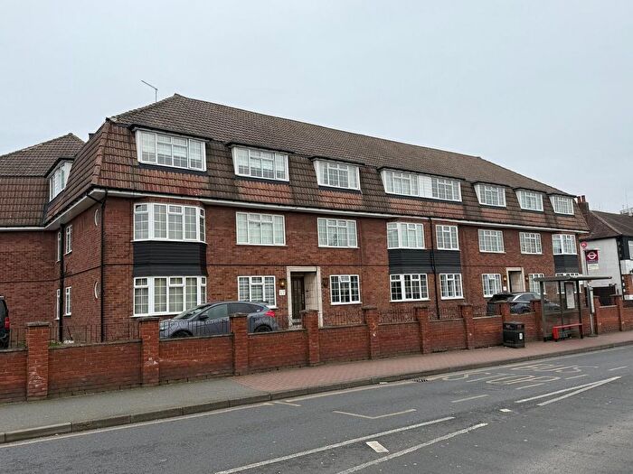 1 Bedroom Flat To Rent In Squirrels Heath Lane, Romford, RM2