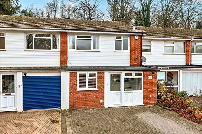 4 Bedroom Terraced House For Sale In Spencer Close, Orpington, BR6