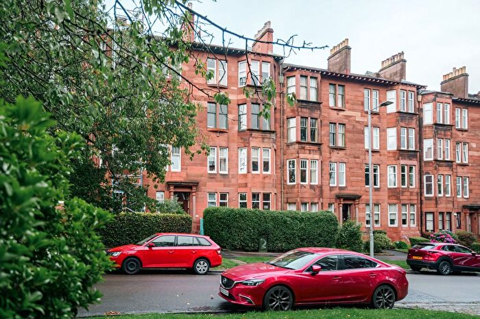 2 Bedroom Flat For Sale In Edgehill Road, Broomhill, G11
