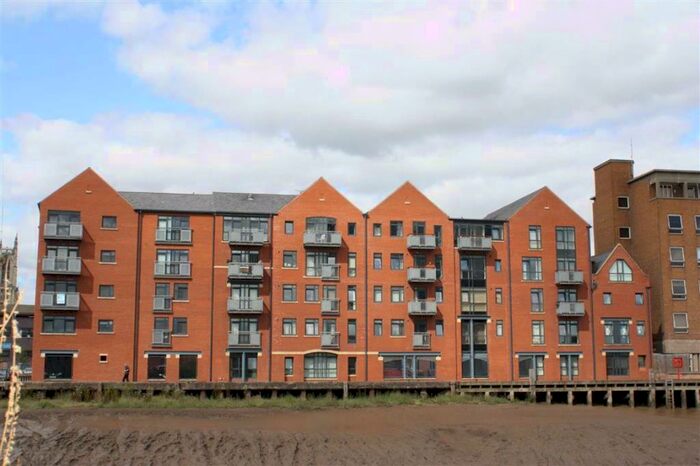 2 Bedroom Flat To Rent In Trinity Wharf, High Street, Hull, HU1