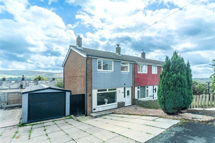 3 Bedroom Semi-Detached House For Sale In Shore Mount, Littleborough, Greater Manchester, OL15