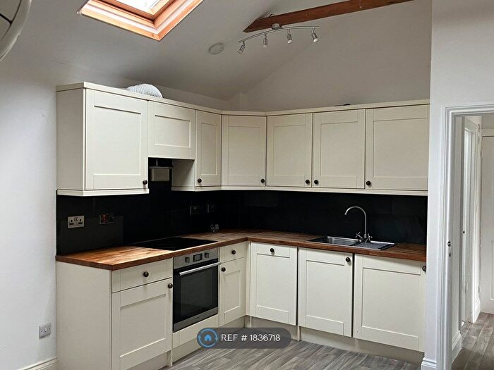 2 Bedroom Bungalow To Rent In The Street, Ash, Sevenoaks, TN15