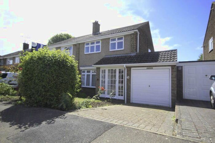 3 Bedroom Semi-Detached House To Rent In Poppy Close, Pilgrims Hatch, Brentwood CM15