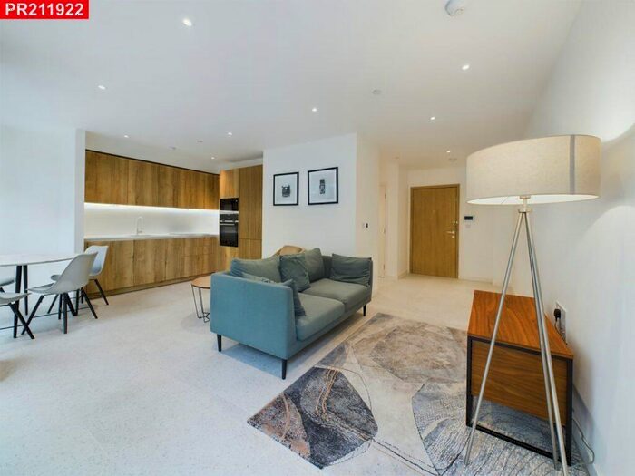 1 Bedroom Flat To Rent In Sidney Street, Whitechapel, – Bedroom Flat, E1