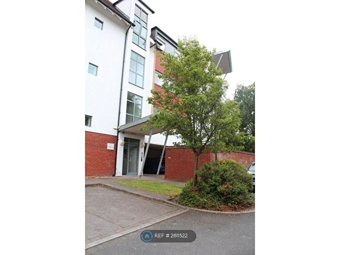 2 Bedroom Flat To Rent In Woodbrooke Grove, Northfield, Birmingham, B31