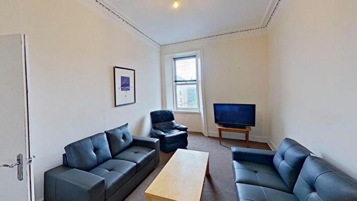4 Bedroom Flat To Rent In Easter Road, Edinburgh, EH6