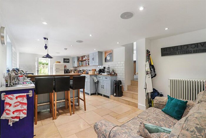 4 Bedroom Detached House For Sale In Mays Lane, Avening, Tetbury, GL8