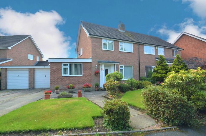 3 Bedroom Semi-Detached House For Sale In Beeston Drive, Knutsford, WA16