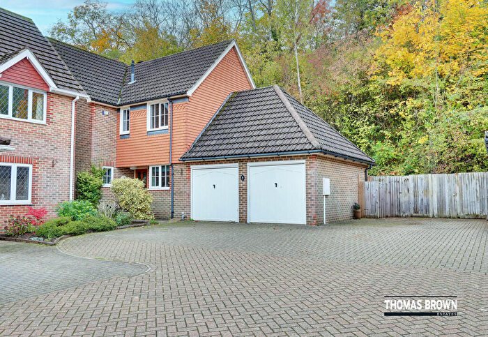 4 Bedroom Detached House For Sale In Huron Close, Green Street Green, BR6