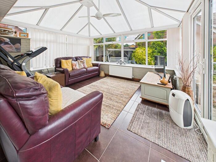 2 Bedroom Detached Bungalow For Sale In Flint Way, Friday Bridge, Wisbech, PE14