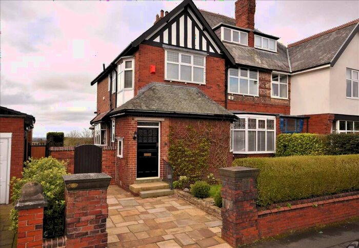 5 Bedroom Semi-Detached House For Sale In Windsor Road, Chorley, PR7