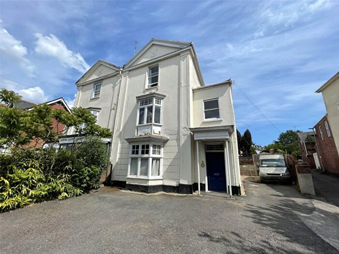 2 Bedroom Apartment To Rent In Old Tiverton Road, Exeter, Devon, EX4