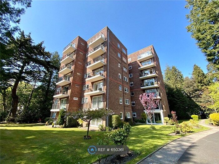 2 Bedroom Flat To Rent In Westbourne, Poole, BH13