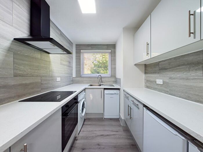 1 Bedroom Apartment To Rent In The Cornfields, Hemel Hempstead, Hertfordshire, HP1