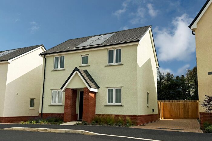 3 Bedroom Detached House For Sale In Muddlebridge Close, Bickington, EX31