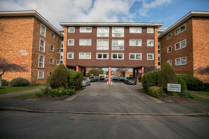 2 Bedroom Flat To Rent In Maldon Road, Wallington SM6