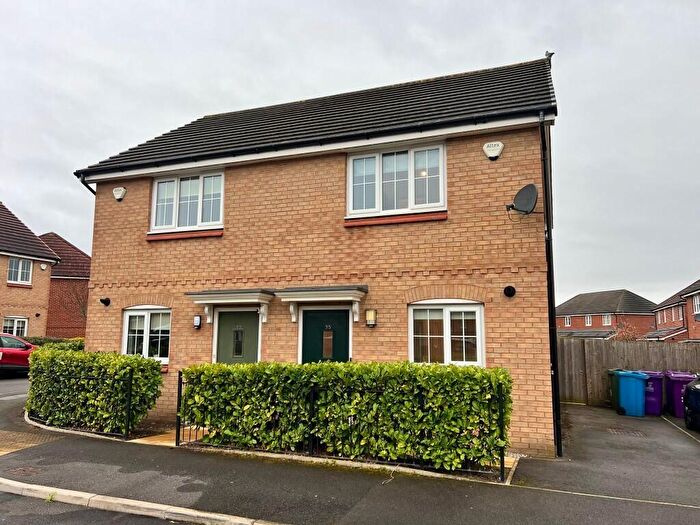 2 Bedroom Semi Detached House To Rent In Fernhurst Street, Oldham, Greater Manchester, OL1