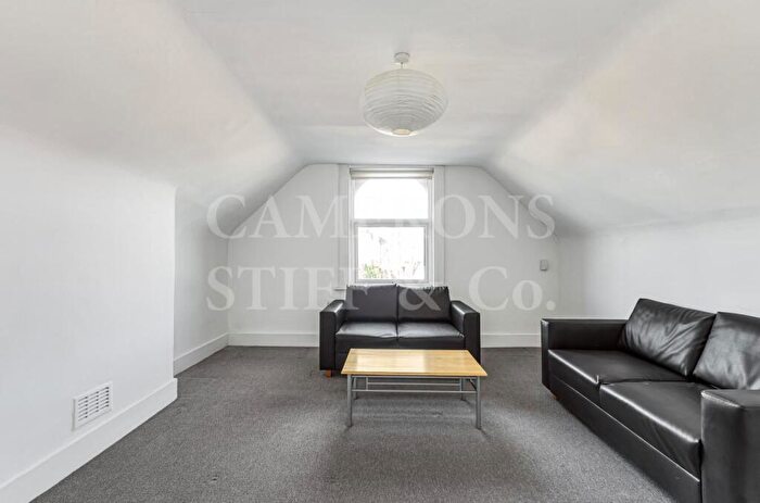 1 Bedroom Flat To Rent In St. Pauls Avenue, London, NW2