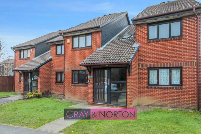 1 Bedroom Flat To Rent In Anthony Road, South Norwood, SE25