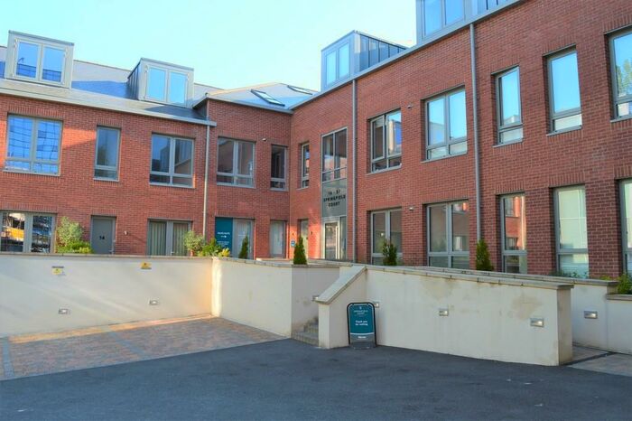 2 Bedroom Apartment To Rent In Springfield Court, Harrogate, HG1
