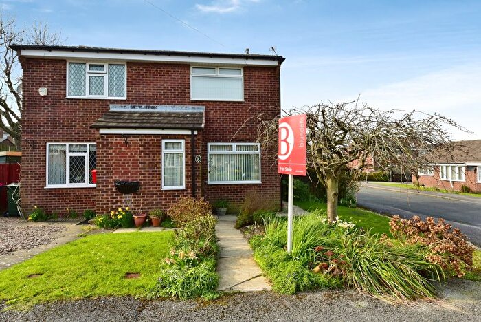 2 Bedroom Semi Detached House For Sale In Greenfield Gardens, Flanderwell, Rotherham, South Yorkshire, S66