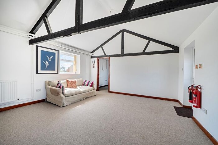 1 Bedroom Barn Conversion To Rent In Uffcott, Swindon, SN4