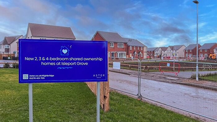 2 Bedroom End Terrace House For Sale In Isleport Road, Highbridge, TA9