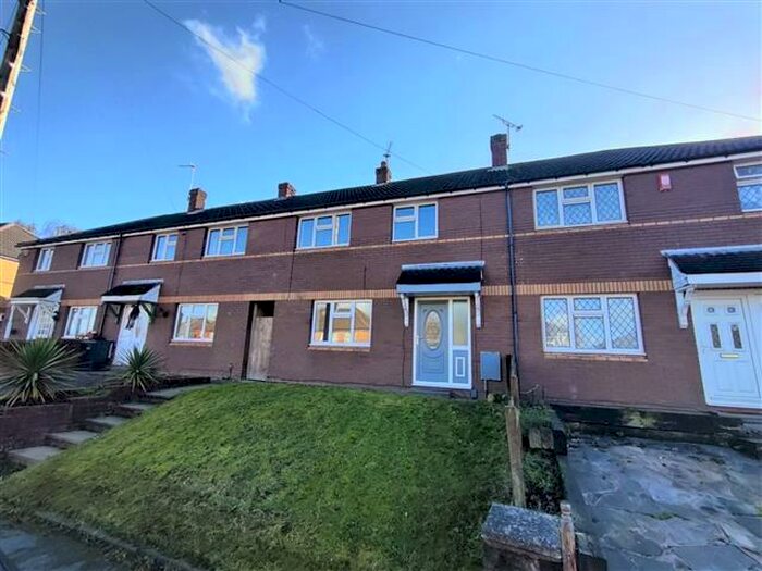 3 Bedroom House To Rent In Wychbury Road, Stourbridge, DY9