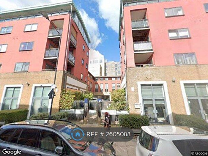 3 Bedroom Flat To Rent In Reservoir Studios, London, E1W