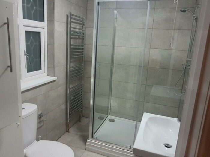 5 Bedroom Semi-Detached House To Rent In Langwood Close, Coventry, CV4