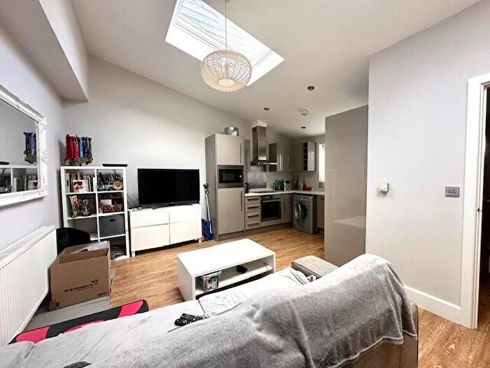 2 Bedroom Bungalow To Rent In Woodfield Mews, Stansted, CM24