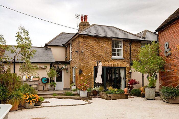 4 Bedroom Detached House For Sale In Hunton Road, Chainhurst, Tonbridge, TN12