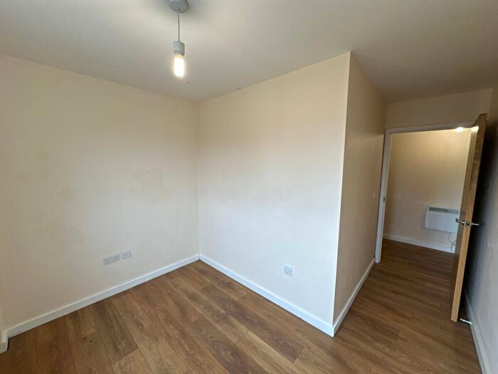2 Bedroom Flat For Sale In Goosemoor Lane, Goosemoor House, B23