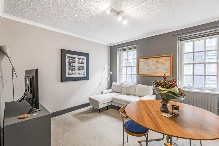 2 Bedroom Flat To Rent In Rogers House, Page Street, London, SW1P