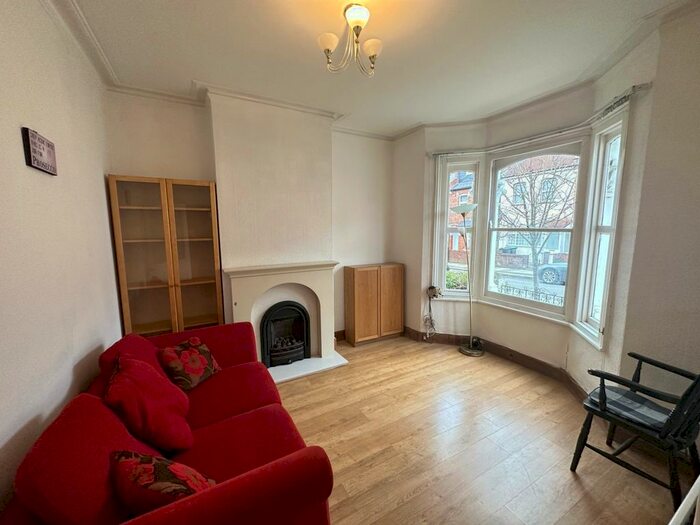 3 Bedroom Terraced House To Rent In Ferndale Road, London, N15