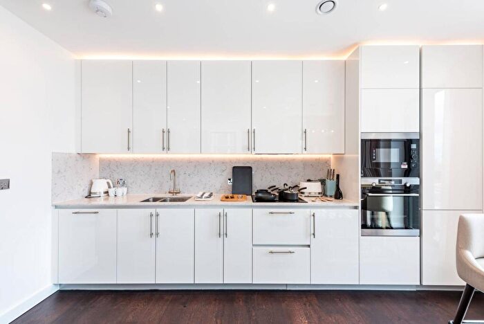 2 Bedroom Flat To Rent In Charles Clownes Walk, , Nine Elms, London, SW11