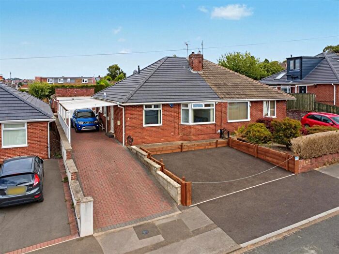 2 Bedroom Semi-Detached Bungalow For Sale In Winthorpe Road, Arnold, Nottingham, NG5