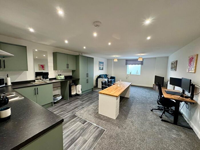 4 Bedroom Apartment To Rent In Little Bedford Street, North Shields, NE29